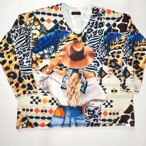 Cento Uno Italy Country Aztec Animal Print 3/4 sleeve V-neck T-shirt